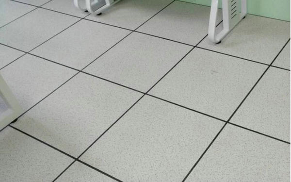 防靜電架空地板是如何做到防靜電的呢？