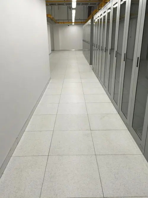 全鋼防靜電地板