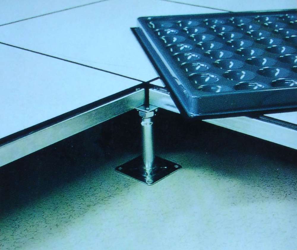 創(chuàng)星防靜電地板