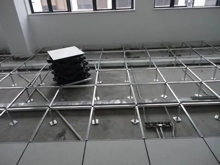 防靜電鋼制地板