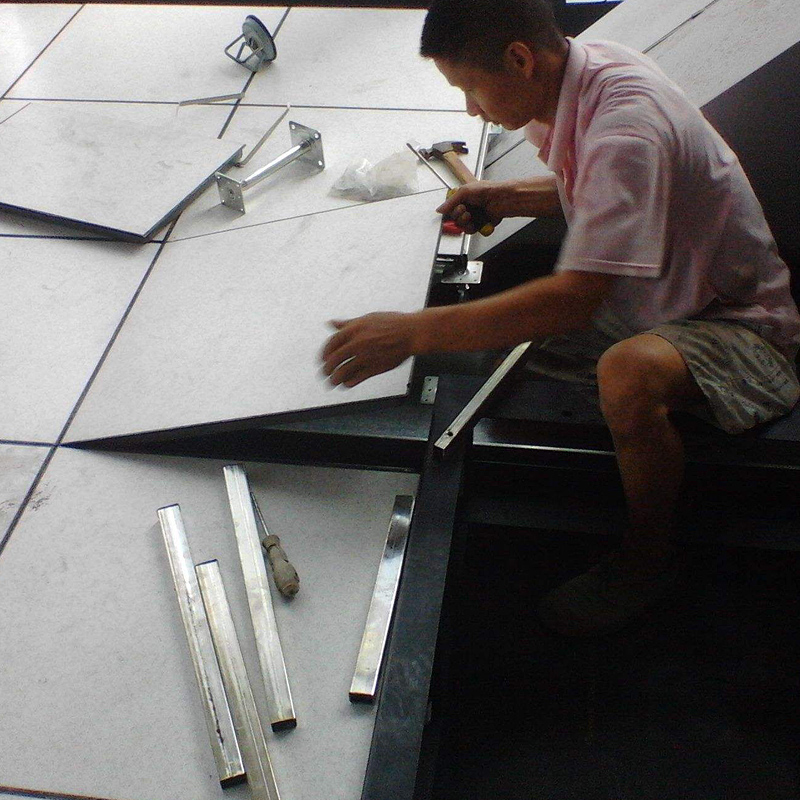 防靜電高架地板安裝 防靜電高架地板安裝