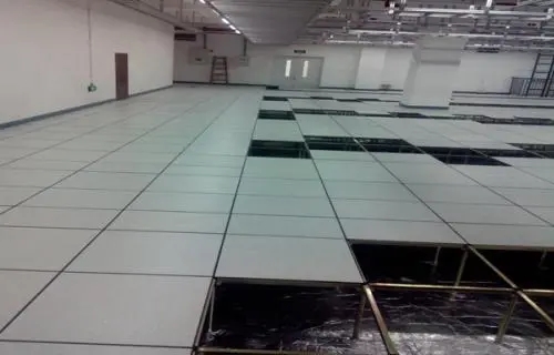 全鋼高架活動防靜電地板