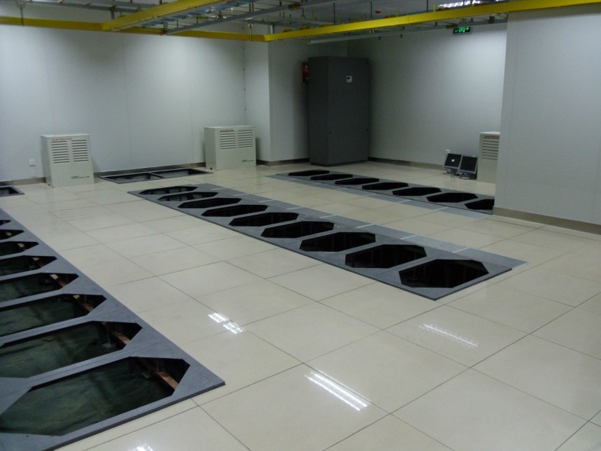 瓷質防靜電地板