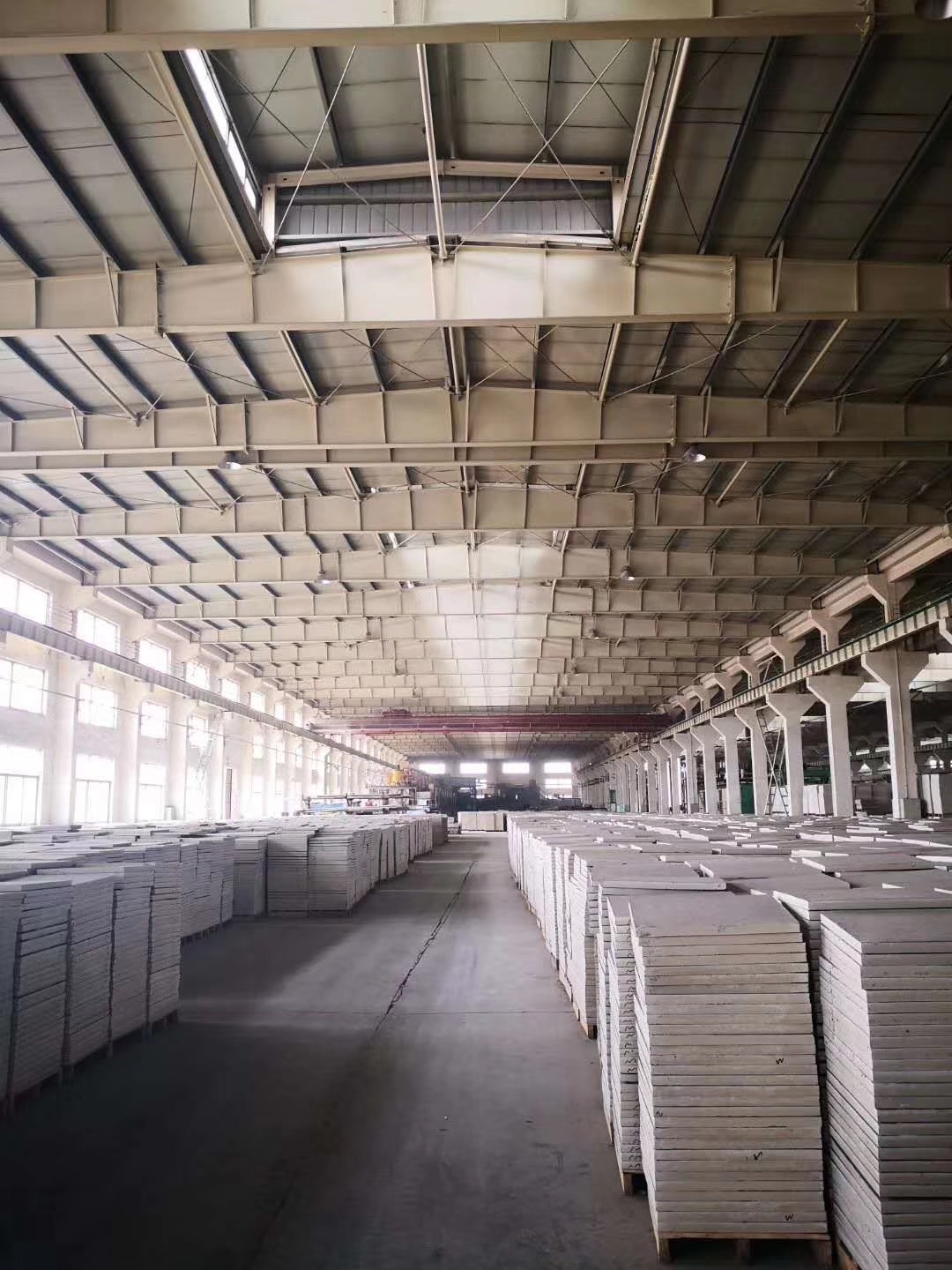 華鷹防靜電地板生產設備