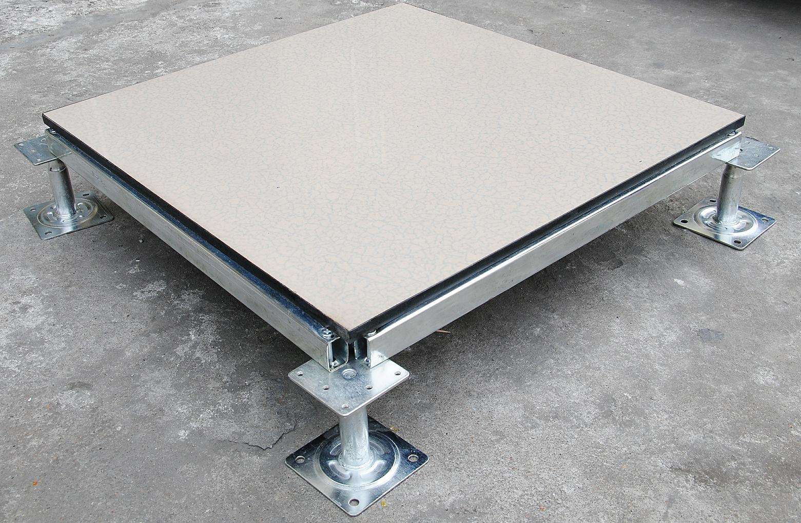 全鋼陶瓷防靜電地板和硫酸鈣地板的區別